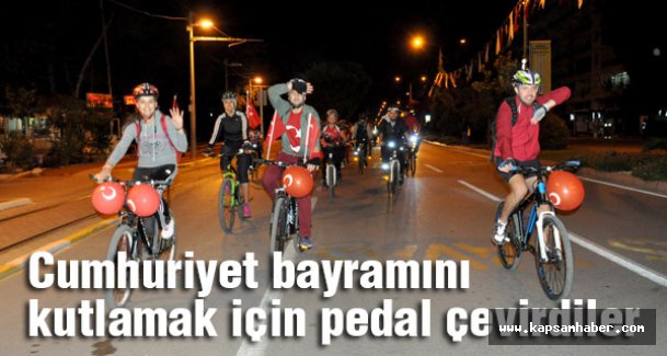 Cumhuriyet Bayramında Pedal Çevirdiler