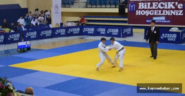 JUDO ŞAMPİYONALARINDA 19 MAYIS FARKI