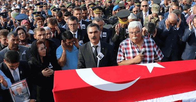 Manisa Şehidini Uğurladı...