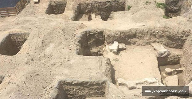 Tarsus'ta inşaat kazısında tarih yapılar ortaya çıktı