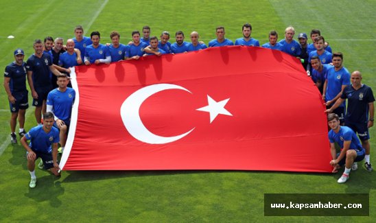 Fenerbahçe'den Türk Bayraklı Tepki