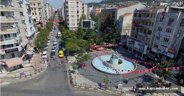 Manolya Meydanı’nın Adı Demokrasi Meydanı Oluyor