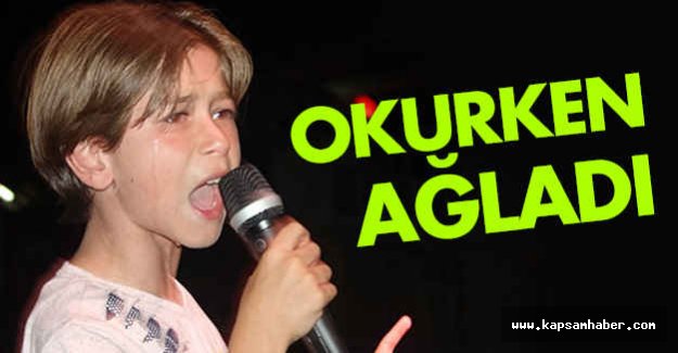 İstiklal Marşı'nı Okurken Ağladı...