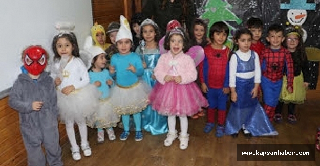 Minikler Yeni Yıla Merhaba Dedi