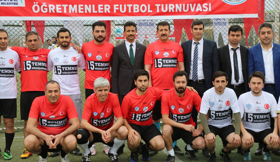 Şehitler Anısına Futbol Turnuvası
