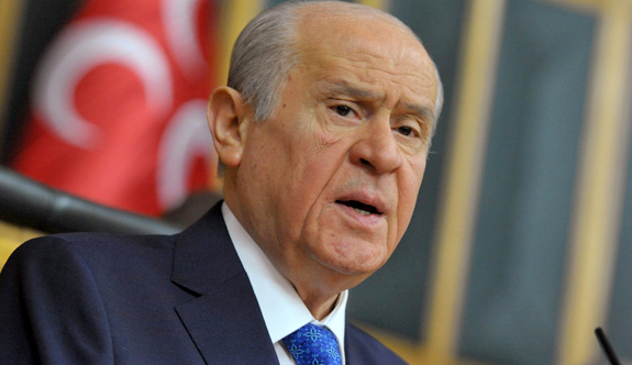 Bahçeli'den Atatürk'e hakaret eden tarihçilere çok sert tepki