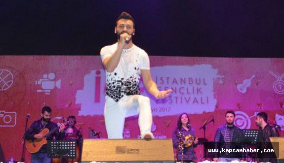Emre Kaya Yenikapı'da coşturdu...