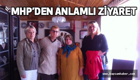 MHP’li Kadınlardan Anlamlı Ziyaret