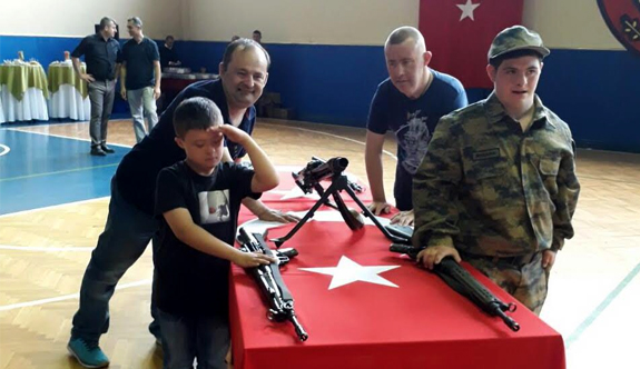 Özel çocuklar teskere aldı