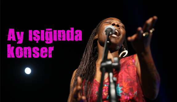 Muhteşem Ses Buika'dan Ay Işığında Konser