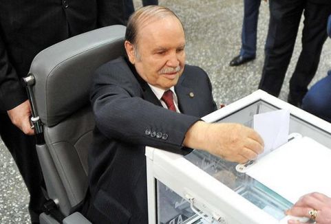 Abdulaziz Buteflika tekrar seçildi...