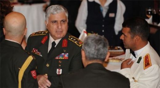 Açılımdan En Sonunda Asker'de Nasibini Aldı...