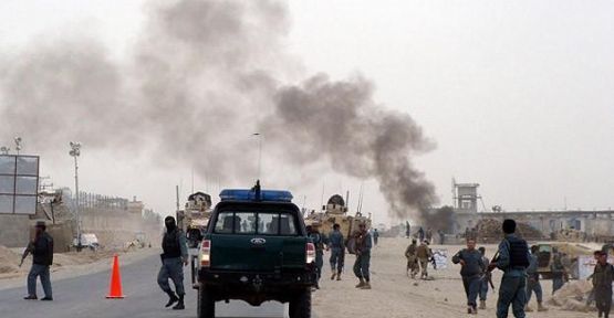Afganistan'da bayram kana bulandı...