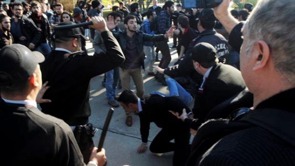 Akdeniz Üniversitesi karıştı...