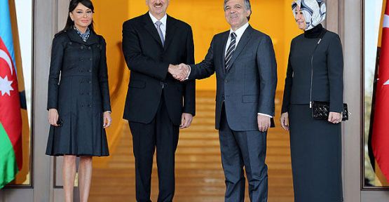 Aliyev'e devlet nişanı...