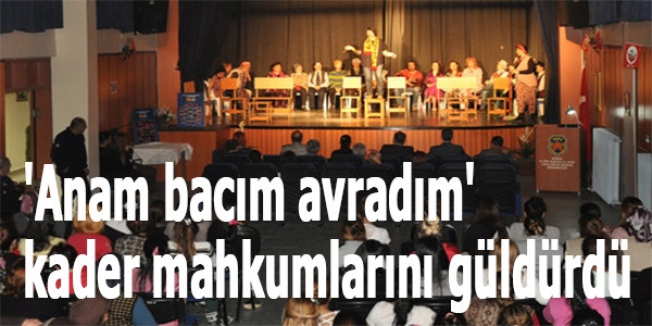 'Anam bacım avradım' kader mahkumlarını güldürdü