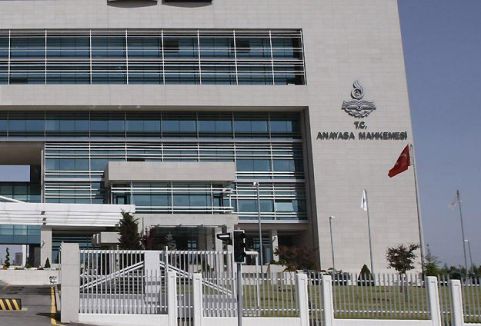 Anayasa Mahkemesi 52 yaşında...