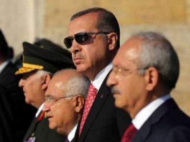 Anıtkabir'de Gergin Anlar...