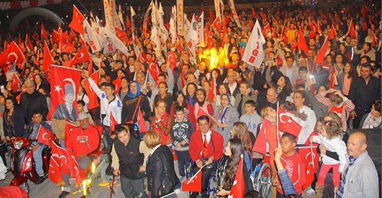 Atakum'da 29 Ekim Kurtuluş Yürüyüşü
