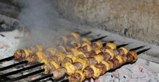 Az pişmiş et düşük riski nedeni...