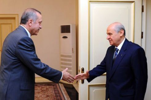 Bahçeli, Erdoğan'ın 'büyük çelişkisi'ni ortaya koydu!