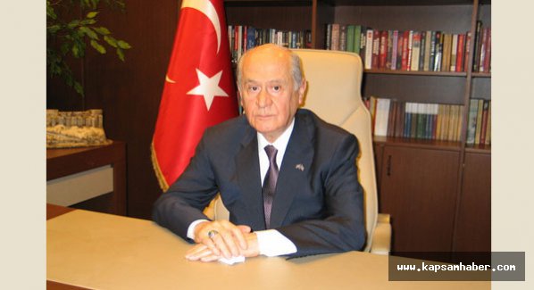Bahçeli, Gazetecilerin sorularını cevaplandırdı