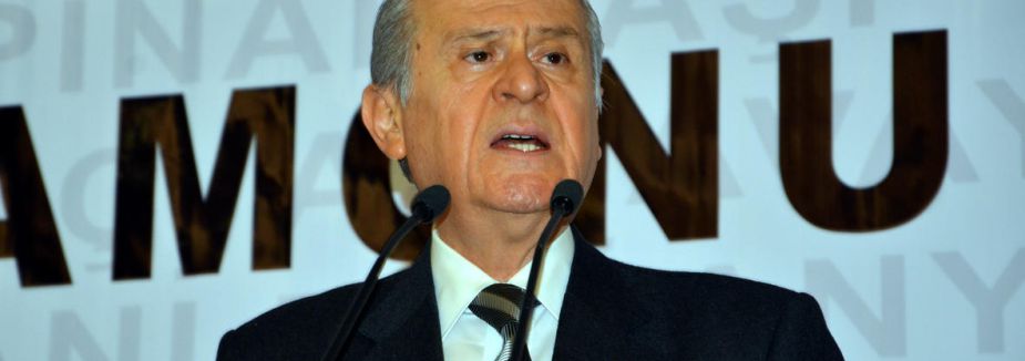 Bahçeli:'Yolsuzluk ve rüşvetin önü kesilmeli'
