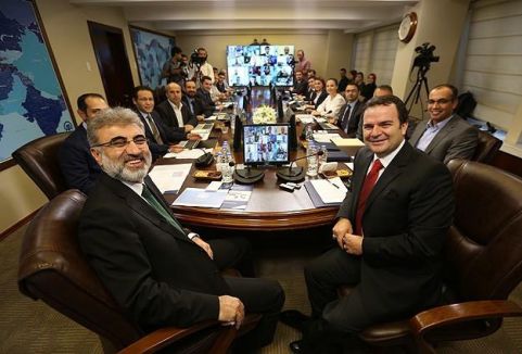 Bakan Yıldız AA Enerji Masası'nın açılışını yaptı