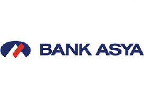 Bank Asya müşterileri destek için banka önüne akın ediyor