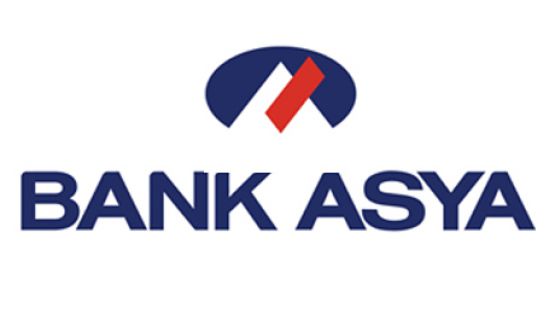 Bank Asya'ya, 'Batırın dediler yatırın anladık' pankartıyla destek verdiler