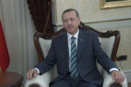 Başbakan Uludere'nin Yakınlarıyla Görüştü...