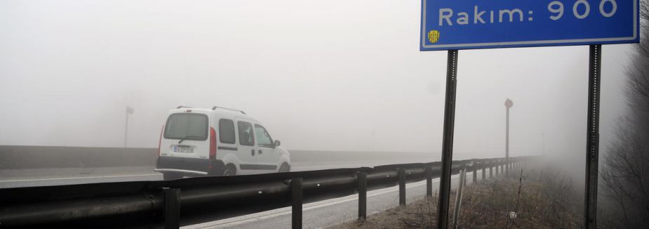 Bolu Dağı'nda sis etkili oluyor...