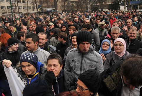 Bosna Hersek'te protestolar sürüyor...