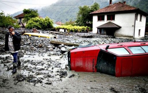 Bosna sular altında