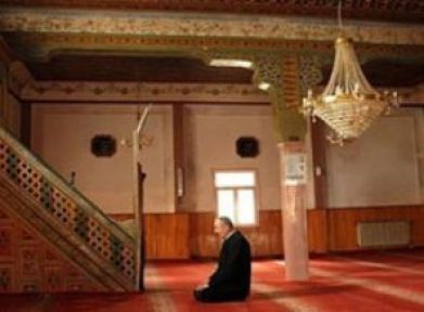 Camide Kıble Yanlış Olunca...