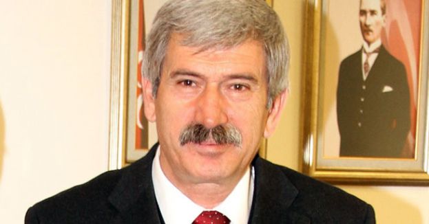 Çetin:'AKP'ye Dansöz Havası Yakışır'