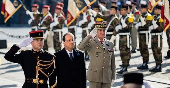 Cumhurbaşkanı Hollande yuhalandı