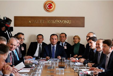 Danıştay Kanunu Tasarısı bazı değişikliklerle kabul edildi...