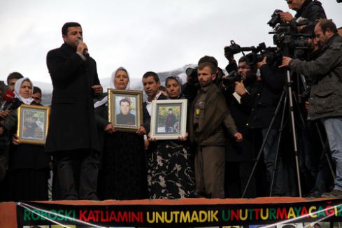 Demirtaş: Roboski dosyasını kapatmaya gücünüz yetmeyecek