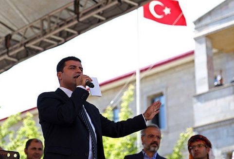 Demirtaş:'Biz Bu Topraklarda Kavga Gürültü İstemiyoruz'