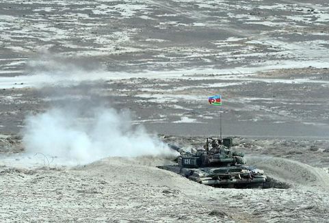 Ermenistan-Azerbaycan sınırında çatışma...