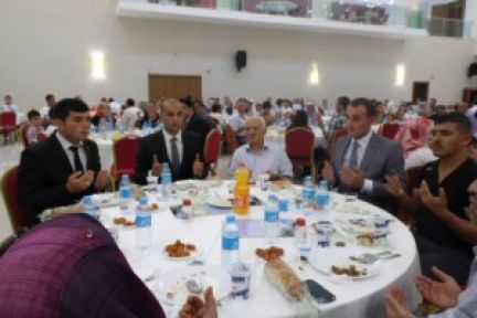 Fatih Ülkücüleri Şehit Aileleriyle iftarda buluştu
