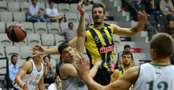 Fenerbahçe Ülker, Barcelona'yı yendi