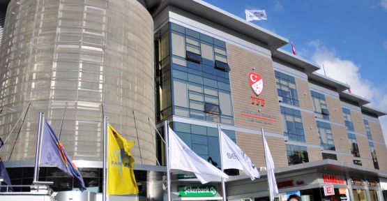 Fenerbahçe ve Trabzonspor'a ceza