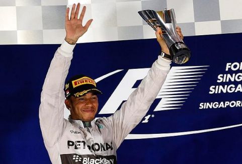 Formula 1'in yeni lideri Hamilton