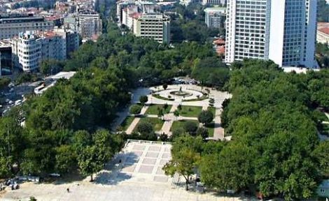 Gezi Parkı açılıyor