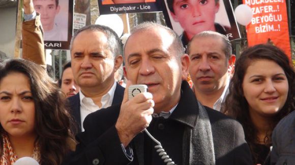 Gürsel Tekin: Polisim destan yazdı diyenler, çocuk katliamlarının merkezidir