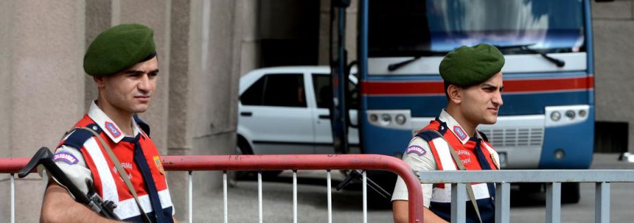Haksız tutuklanan polise tazminat