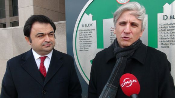 Hidayet Karaca'nın avukatları, savcı ve hakimleri HSYK'ya şikayet etti