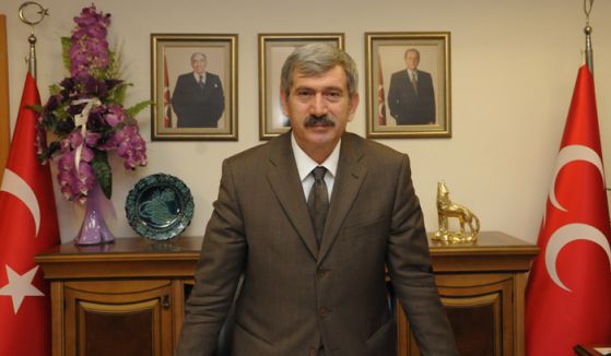 Çetin:'Hizmet Kürtçüsüne verilen oy Kürtçülüğe Hizmettir'